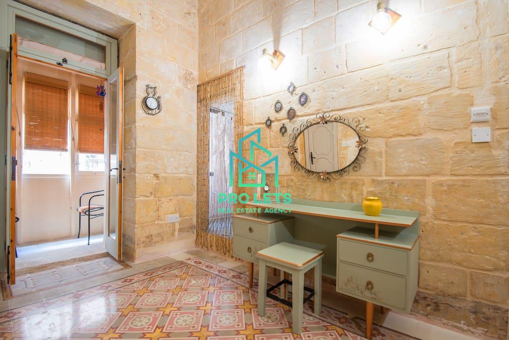 Valletta &#8211; Maltese House &#8211; 33072