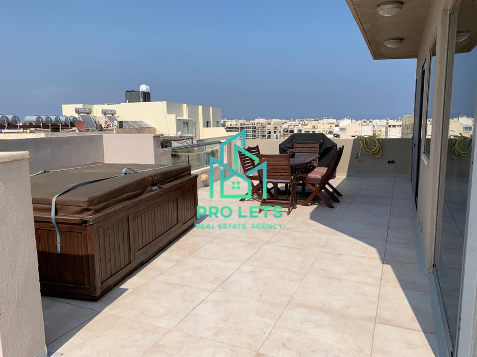 Sliema &#8211; Penthouse &#8211; 11228