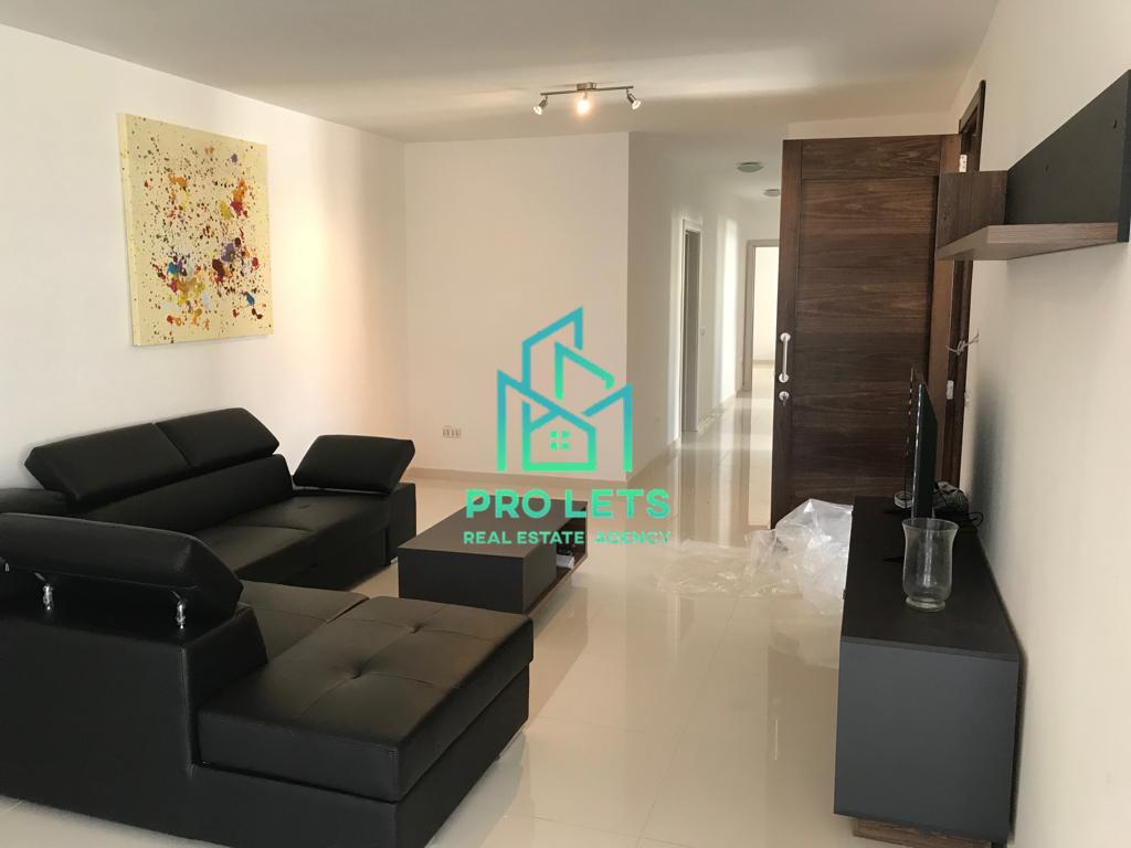 Swieqi Apartment