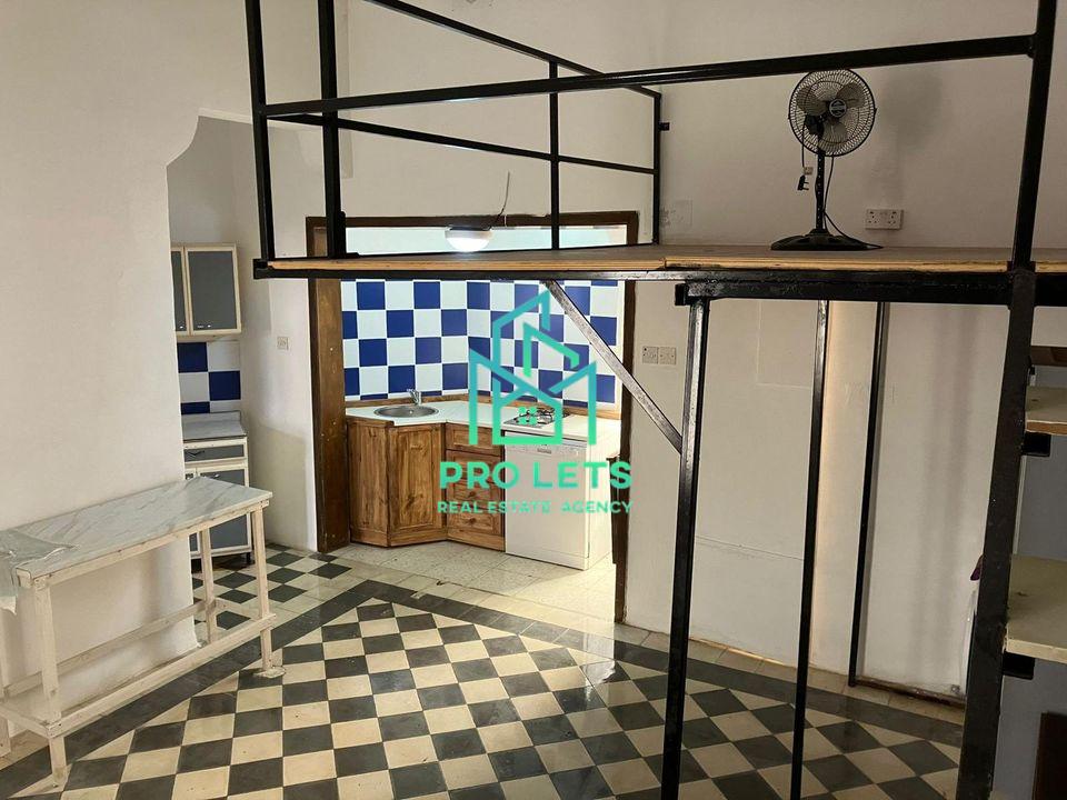 Sliema -Townhouse- 4739