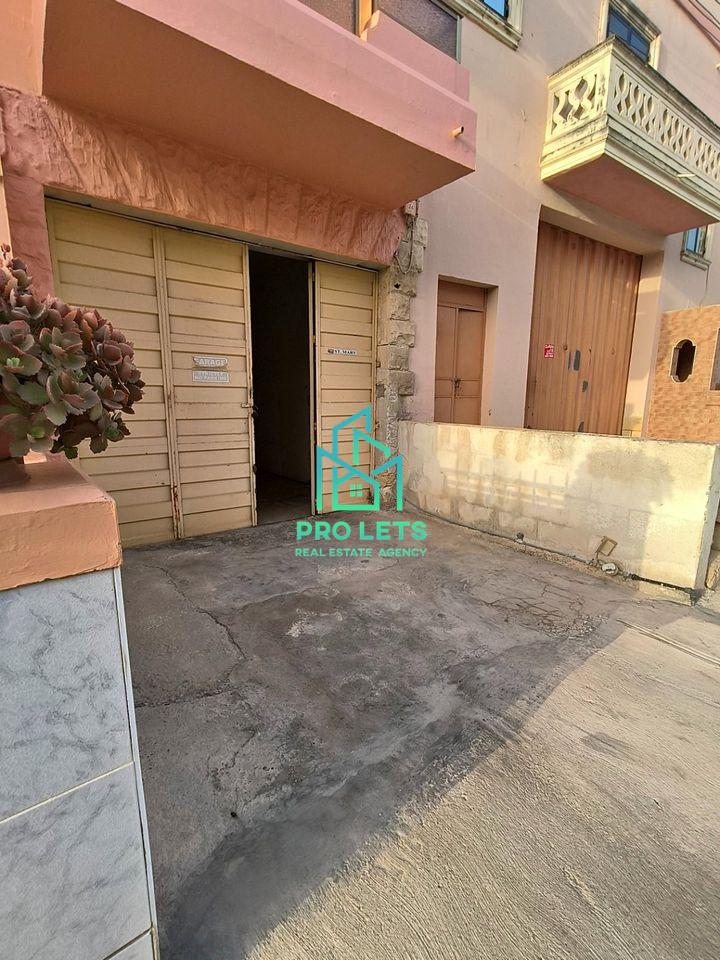 Qormi &#8211; Garage &#8211; 4752