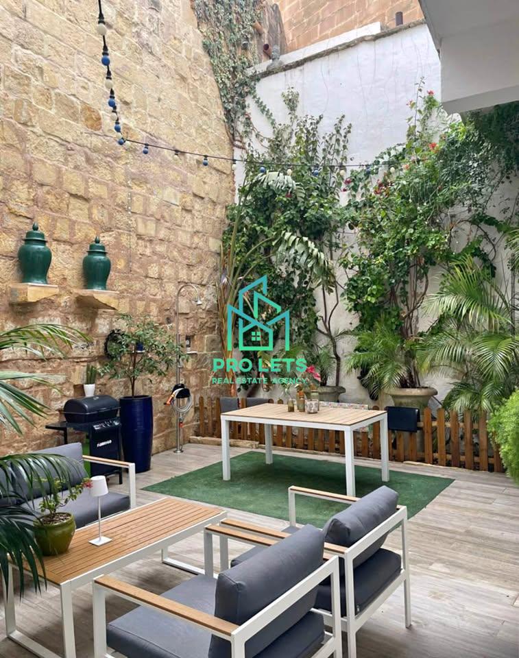 Townhouse-Bormla-5005